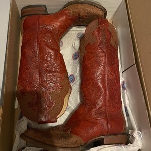 Woman Hondo boots, woman 8.5